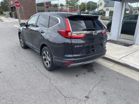 More photos of 2018 Honda CR-V EX at Glass Capital CDJR, IN