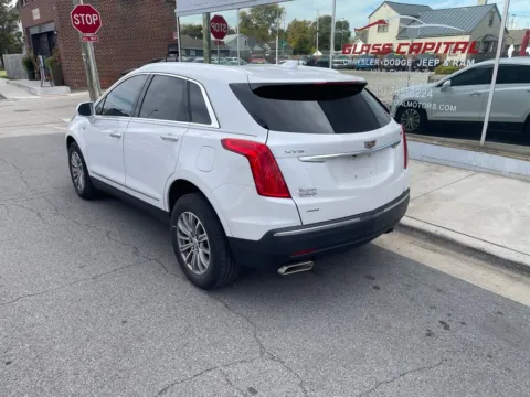 More photos of 2019 Cadillac XT5 Luxury at Glass Capital CDJR, IN