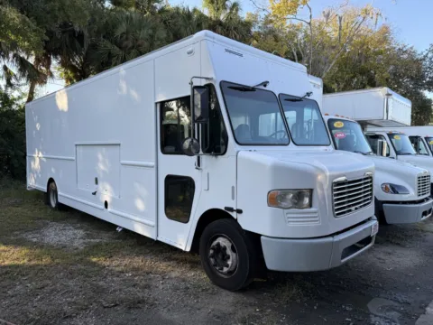 Photos of 2017 FREIGHTLINER MT55 for sale in Sanford, FL at DeBary Truck Sales
