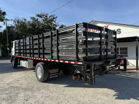 More photos of 2018 Isuzu FTR at DeBary Truck Sales, FL