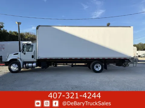 More photos of 2019 International DuraStar 4300 at DeBary Truck Sales, FL