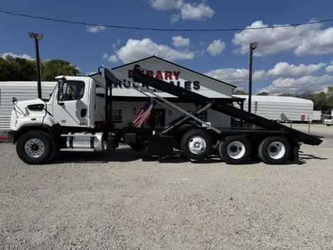 More photos of 2015 Freightliner 108 SD at DeBary Truck Sales, FL
