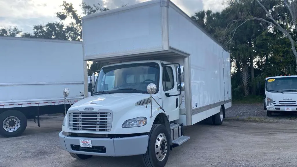 2018 Freightliner M2 106 for sale in Sanford, FL