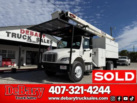 White 2017 Freightliner M2 106 for sale in Sanford, FL