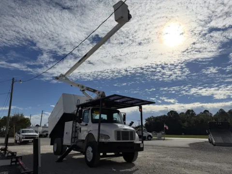More photos of 2017 Freightliner M2 106 at DeBary Truck Sales, FL