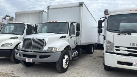 2016 International DuraStar 4300 for sale in Sanford, FL