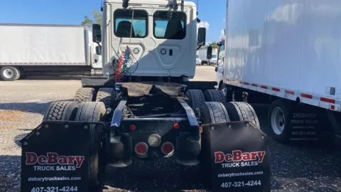 Photos of 2019 Freightliner Cascadia for sale in Sanford, FL at DeBary Truck Sales