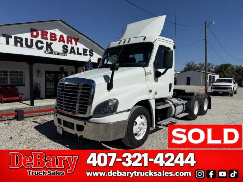White 2019 Freightliner Cascadia for sale in Sanford, FL