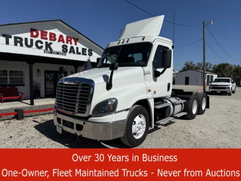 White 2019 Freightliner Cascadia for sale in Sanford, FL
