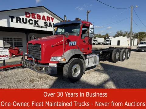 Red 2018 Mack Granite for sale in Sanford, FL