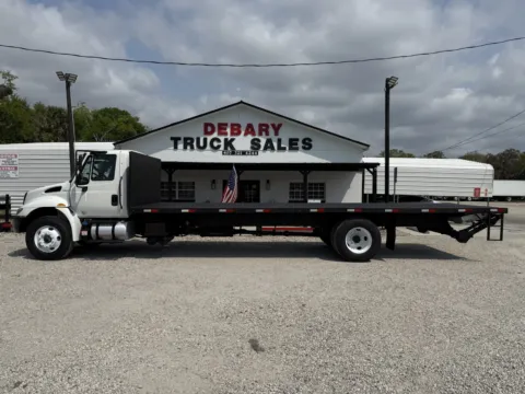 More photos of 2017 International DuraStar 4300 at DeBary Truck Sales, FL