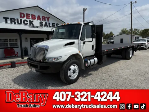 White 2017 International DuraStar 4300 for sale in Sanford, FL