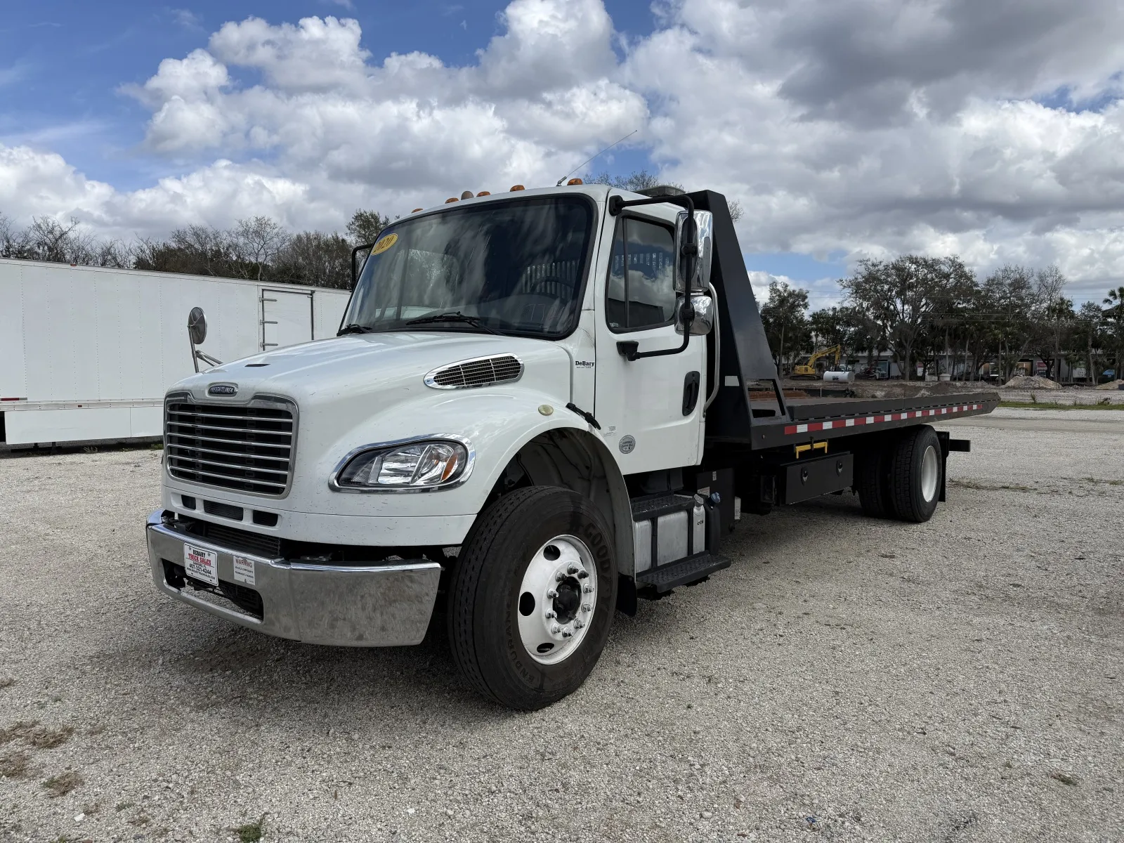 White 2020 Freightliner M2 106 for sale in Sanford, FL