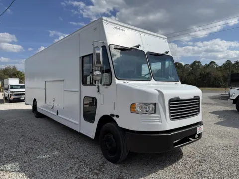 Another view of 2017 Freightliner MT55 Chassis for sale in Sanford, FL at DeBary Truck Sales