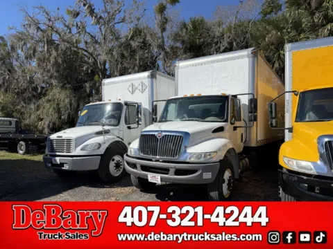 White 2018 International DuraStar 4300 for sale in Sanford, FL