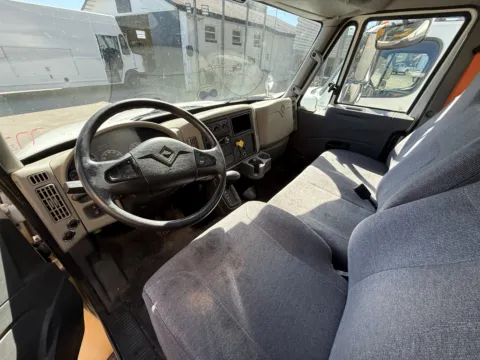 More photos of 2018 International DuraStar 4300 at DeBary Truck Sales, FL