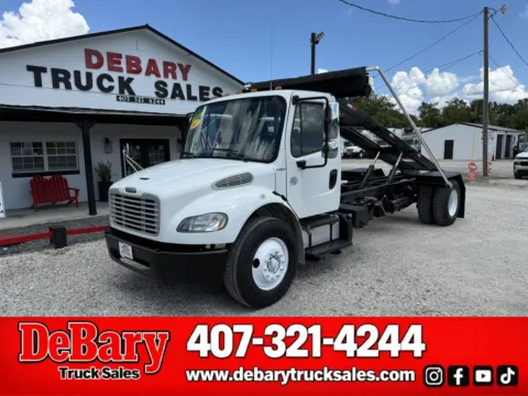 White 2018 Freightliner M2 106 for sale in Sanford, FL