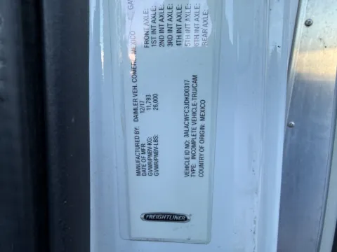 More photos of 2018 Freightliner M2 106 at DeBary Truck Sales, FL