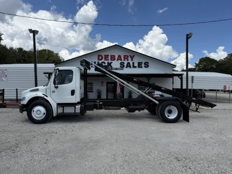More photos of 2018 Freightliner M2 106 at DeBary Truck Sales, FL