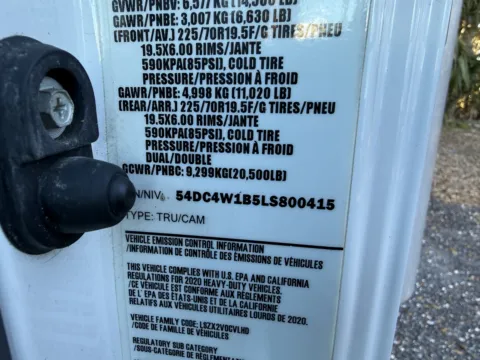 More photos of 2020 Isuzu npr hd at DeBary Truck Sales, FL