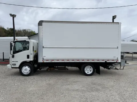More photos of 2020 Isuzu npr hd at DeBary Truck Sales, FL