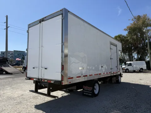 More photos of 2020 Isuzu NRR at DeBary Truck Sales, FL