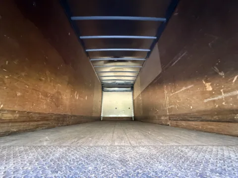 More photos of 2020 DRY VAN BODY SUPREME at DeBary Truck Sales, FL