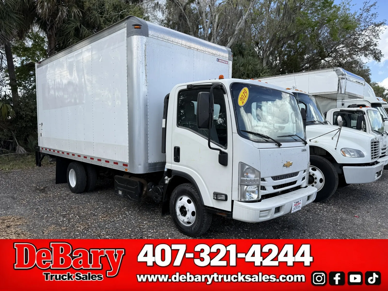 White 2019 Chevrolet 4500 for sale in Sanford, FL