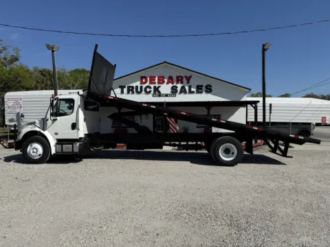 More photos of 2018 Freightliner M2 106 at DeBary Truck Sales, FL