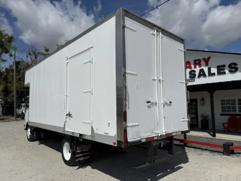 More photos of 2020 Isuzu NRR at DeBary Truck Sales, FL