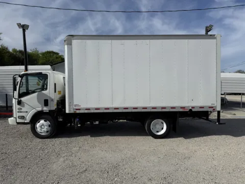 More photos of 2019 Isuzu NRR at DeBary Truck Sales, FL