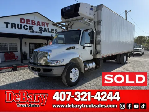 White 2019 International DuraStar 4300 for sale in Sanford, FL