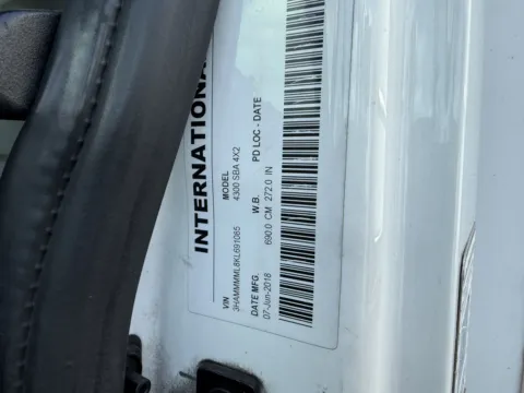 More photos of 2019 International DuraStar 4300 at DeBary Truck Sales, FL