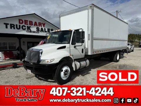 White 2019 International DuraStar 4300 for sale in Sanford, FL