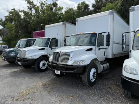 White 2019 International DuraStar 4300 for sale in Sanford, FL