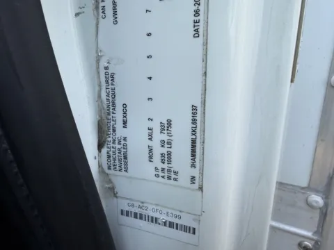 More photos of 2019 International DuraStar 4300 at DeBary Truck Sales, FL