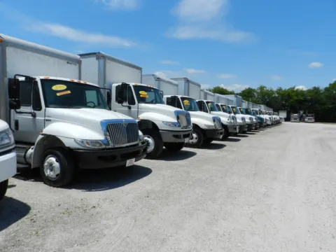More photos of 2019 International DuraStar 4300 at DeBary Truck Sales, FL