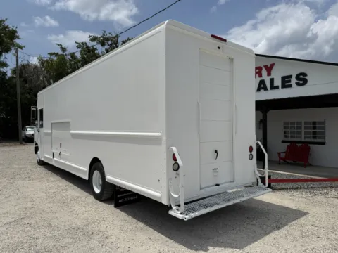 More photos of 2017 Freightliner MT55 Chassis at DeBary Truck Sales, FL