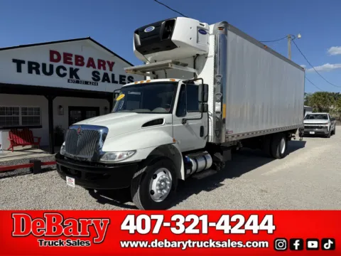 White 2019 International DuraStar 4300 for sale in Sanford, FL