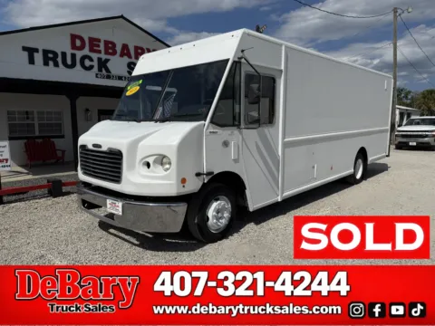 White 2018 Freightliner MT45 Chassis for sale in Sanford, FL