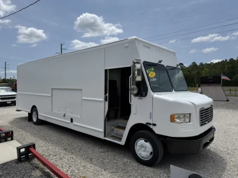 Another view of 2017 Freightliner MT55 Chassis for sale in Sanford, FL at DeBary Truck Sales