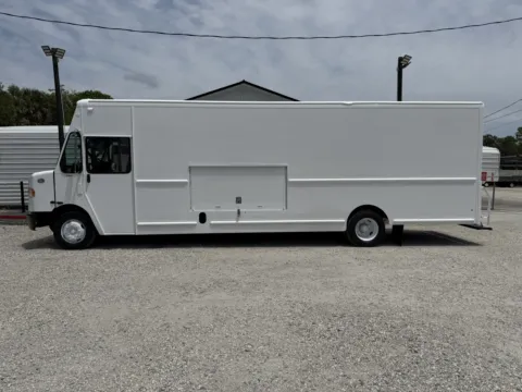 More photos of 2017 Freightliner MT55 Chassis at DeBary Truck Sales, FL