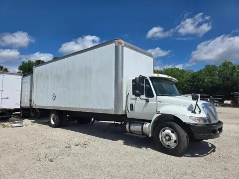 White 2012 International DuraStar 4300 for sale in Sanford, FL