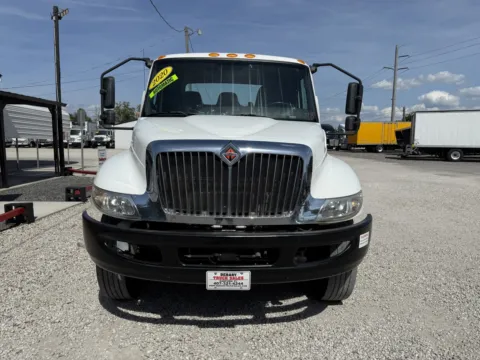 Another view of 2020 International MV607 for sale in Sanford, FL at DeBary Truck Sales
