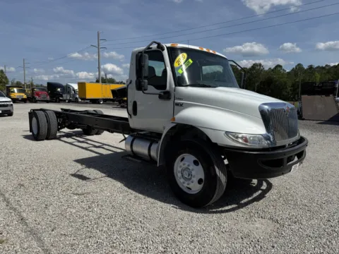 Another view of 2020 International MV607 for sale in Sanford, FL at DeBary Truck Sales