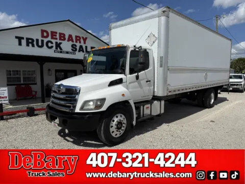 White 2018 Hino 268 for sale in Sanford, FL