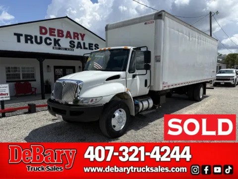 White 2019 International DuraStar 4300 for sale in Sanford, FL