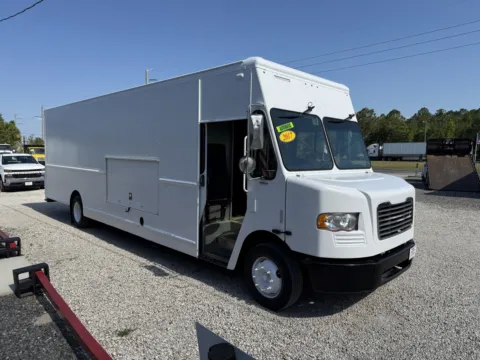 Another view of 2017 Freightliner MT55 Chassis for sale in Sanford, FL at DeBary Truck Sales