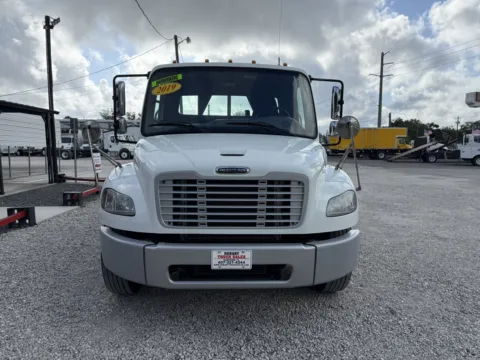 Another view of 2019 Freightliner M2 106 for sale in Sanford, FL at DeBary Truck Sales