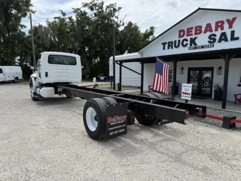 More photos of 2019 International DuraStar 4300 at DeBary Truck Sales, FL